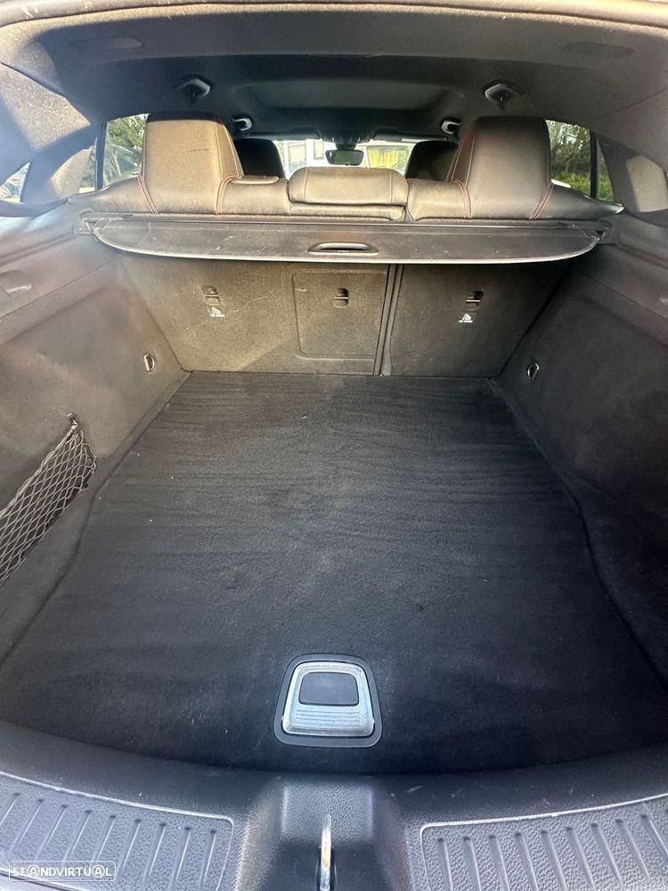 Mercedes-Benz CLA 180 d Shooting Brake AMG Line - 19