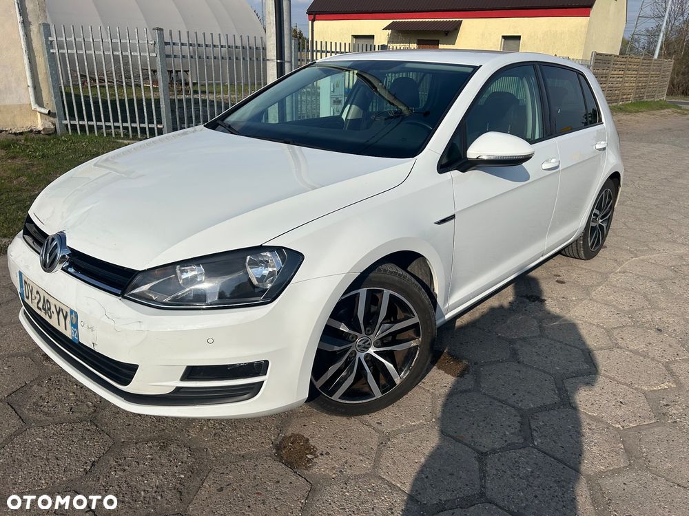 Volkswagen Golf 2.0 TDI BlueMotion Technology Lounge - 1