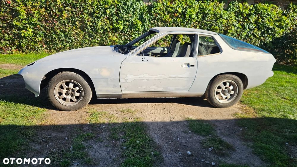 Porsche 924 Standard - 19