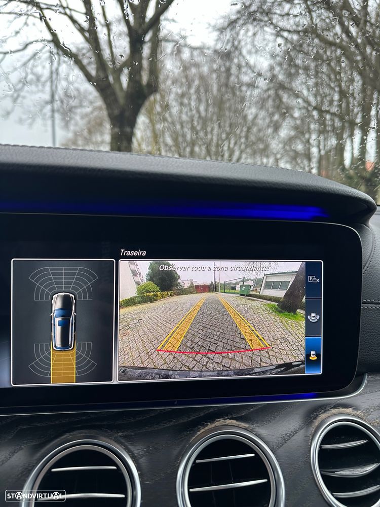 Mercedes-Benz E 220 d 9G-TRONIC AMG Line - 32