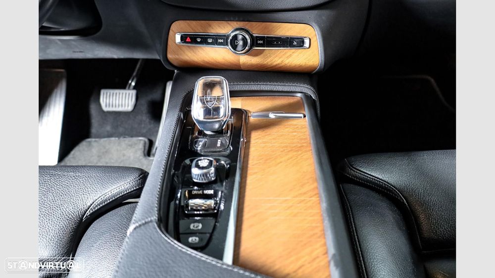 Volvo XC 90 2.0 T8 PHEV Inscription AWD - 15