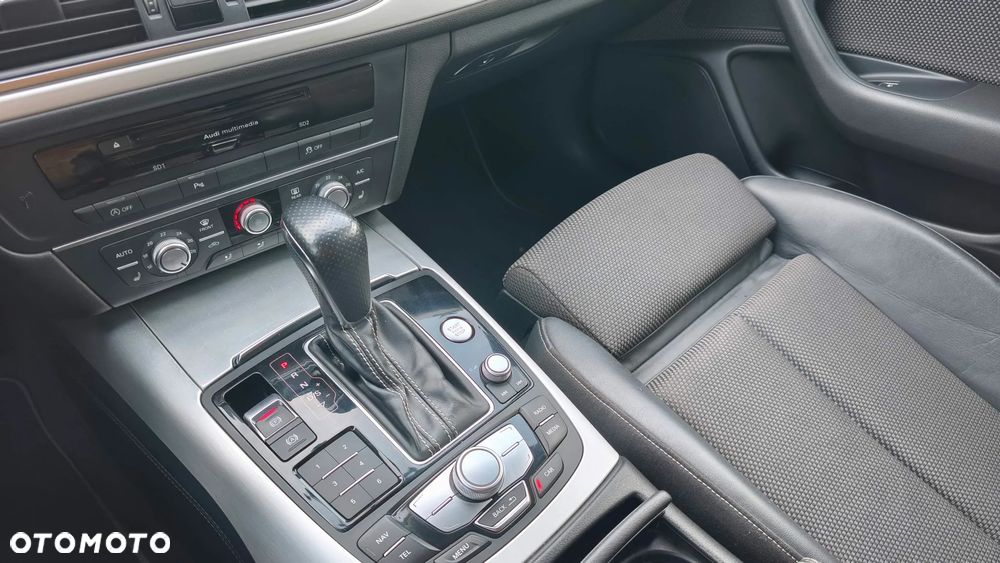 Audi A6 Avant 2.0 TDI quattro S tronic - 8