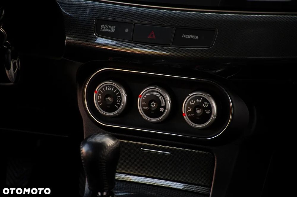 Mitsubishi Lancer 1.8 Intense - 20