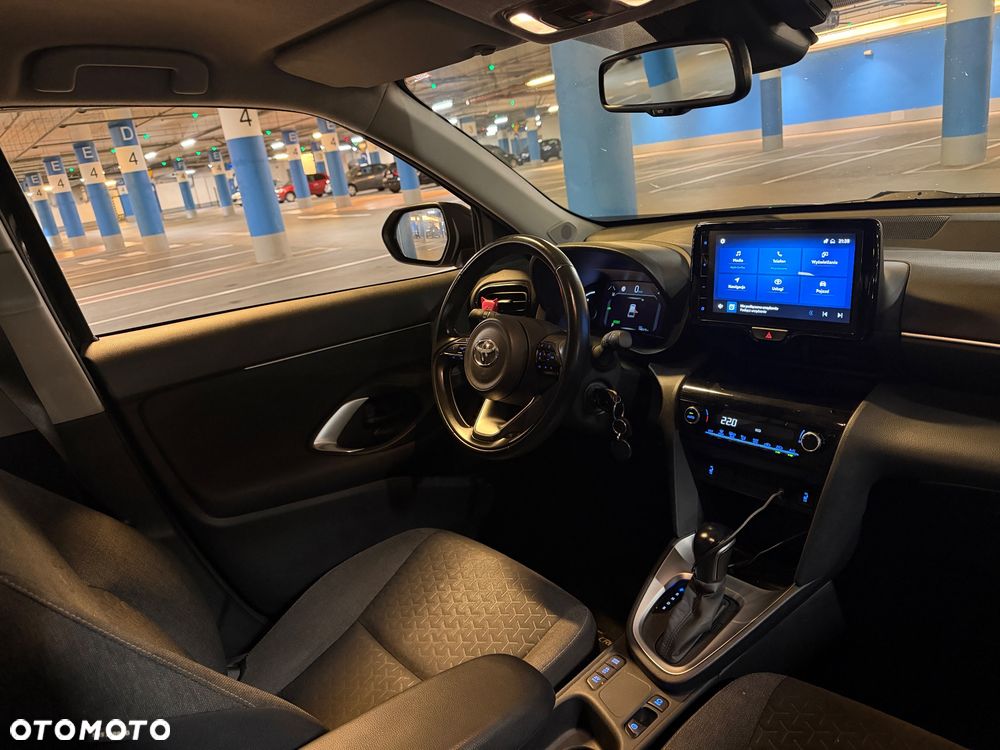 Toyota Yaris Cross Hybrid 1.5 Comfort - 15