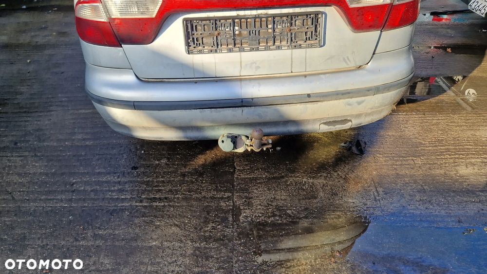 SEAT TOLEDO II ZDERZAK TYŁ