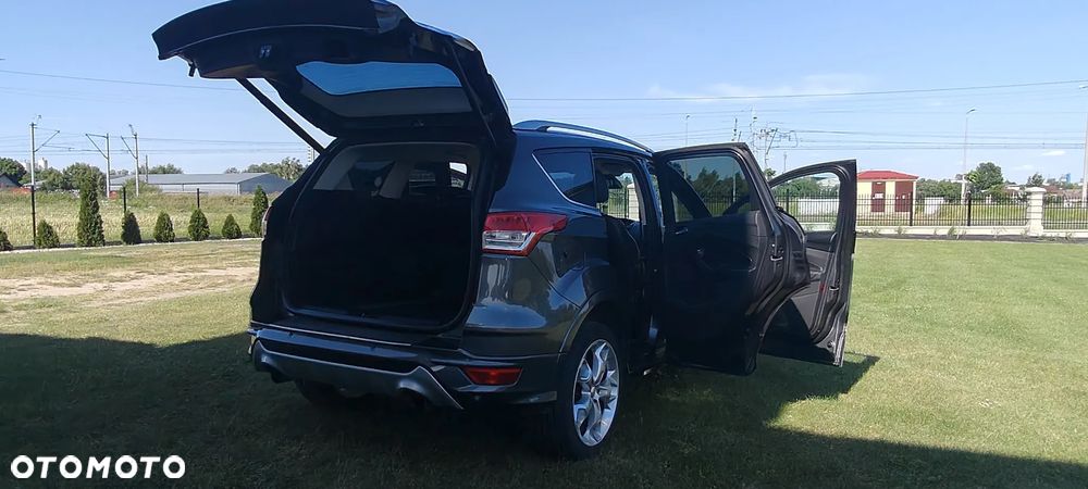 Ford Kuga - 13