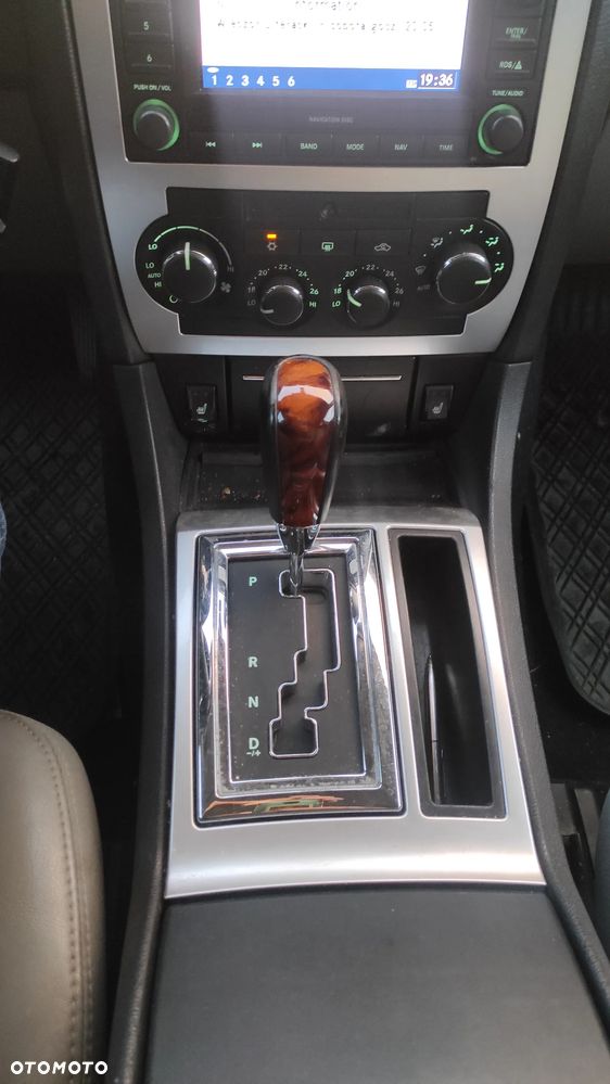 Chrysler 300C ver-3-0-v6-crd - 20