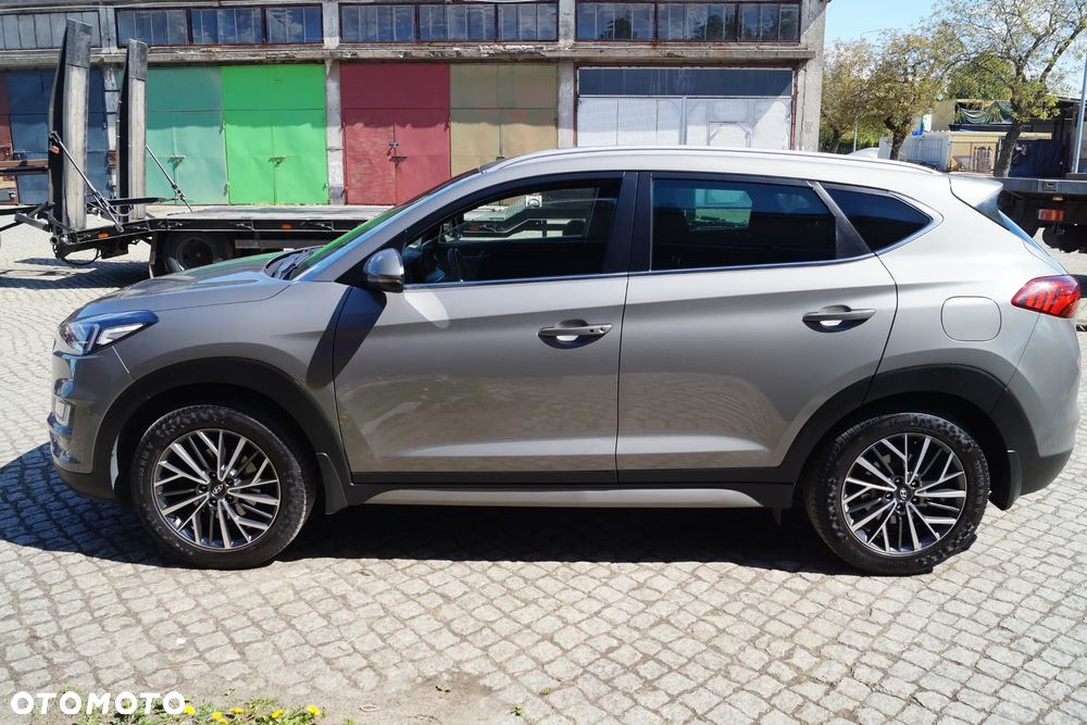 Hyundai Tucson - 2