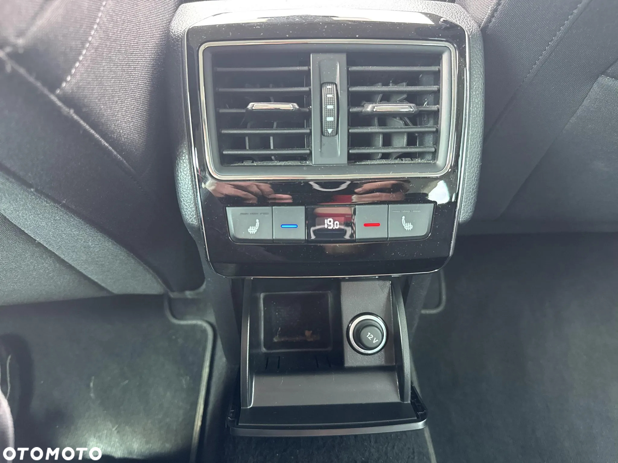 Skoda Superb 2.0 TSI Style DSG - 32