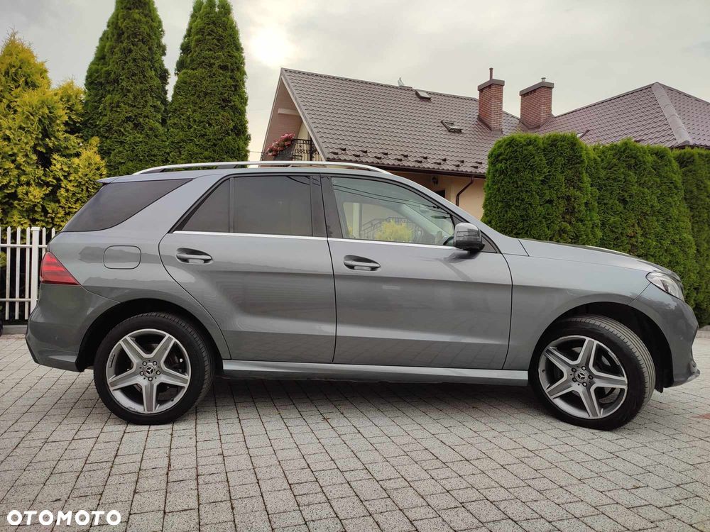 Mercedes-Benz GLE 250 d 4-Matic - 4