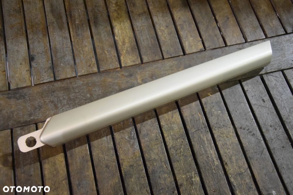 Opel Astra H Listwa dekor deski Satynowy - 1