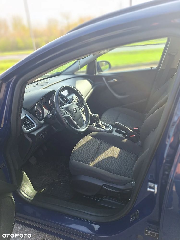 Opel Astra - 8