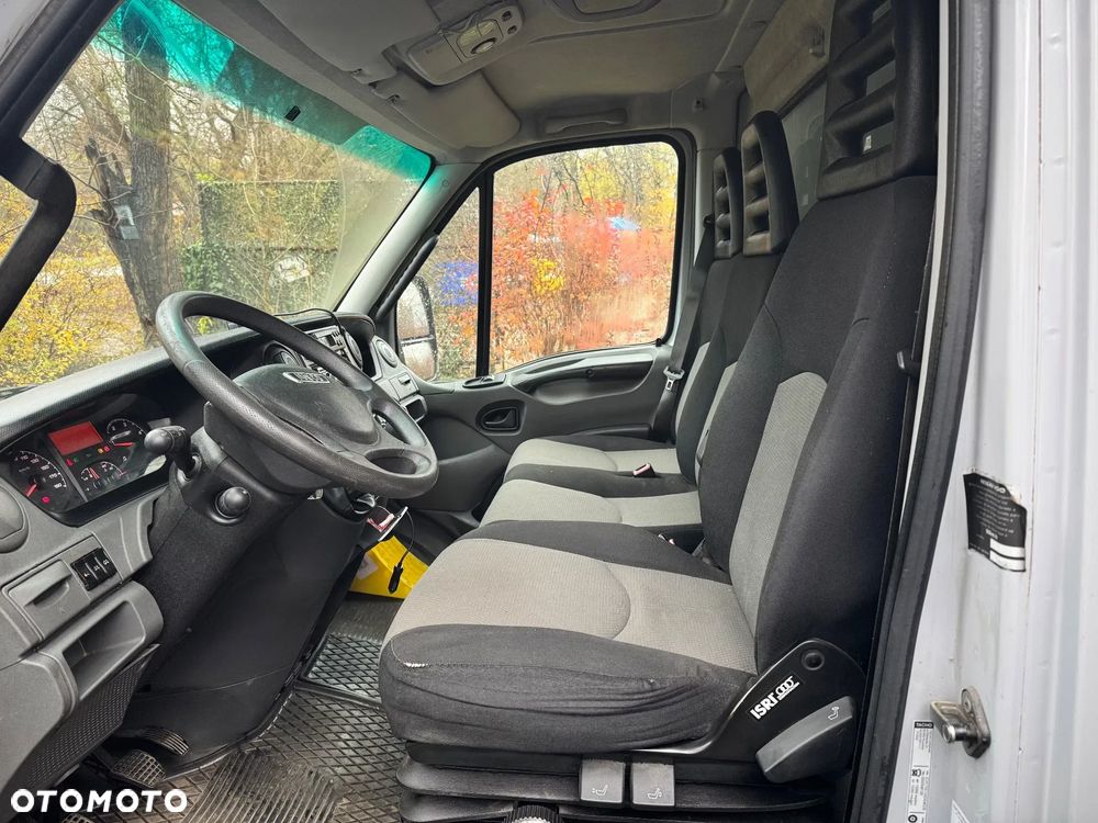 Iveco Daily - 12