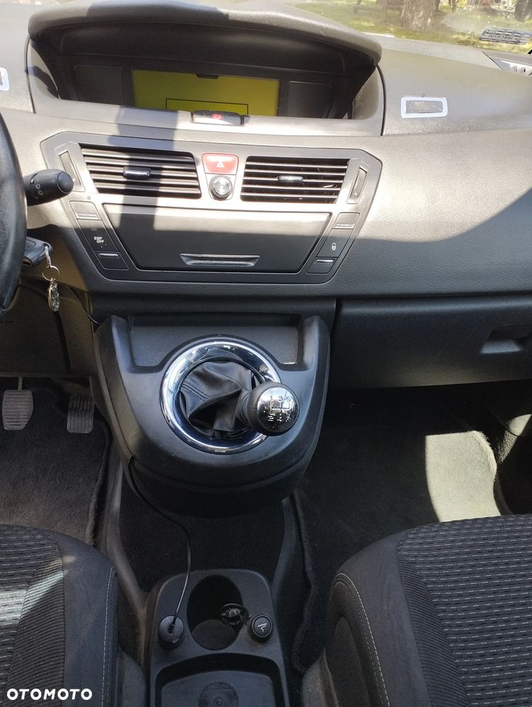 Citroën C4 Picasso - 13