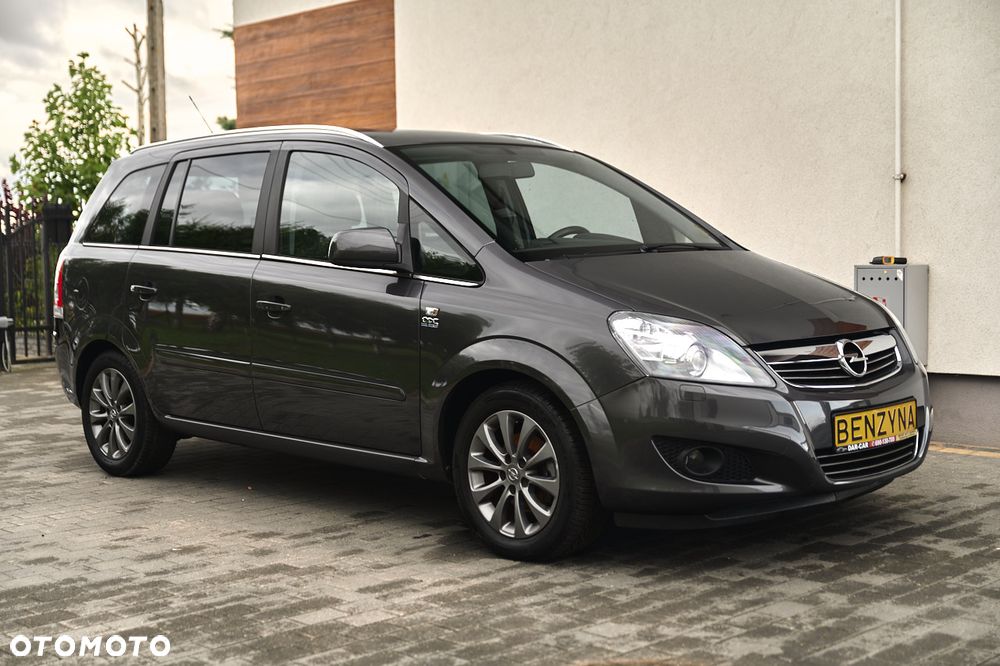 Opel Zafira 1.6 - 18