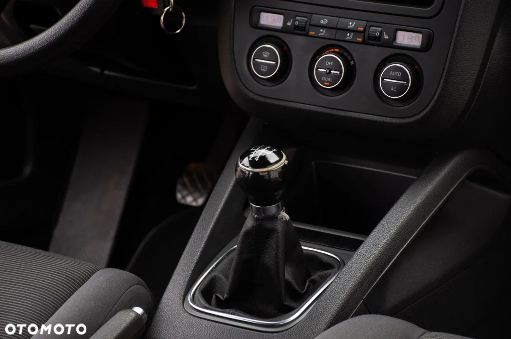 Volkswagen Golf 1.6 Edition - 27