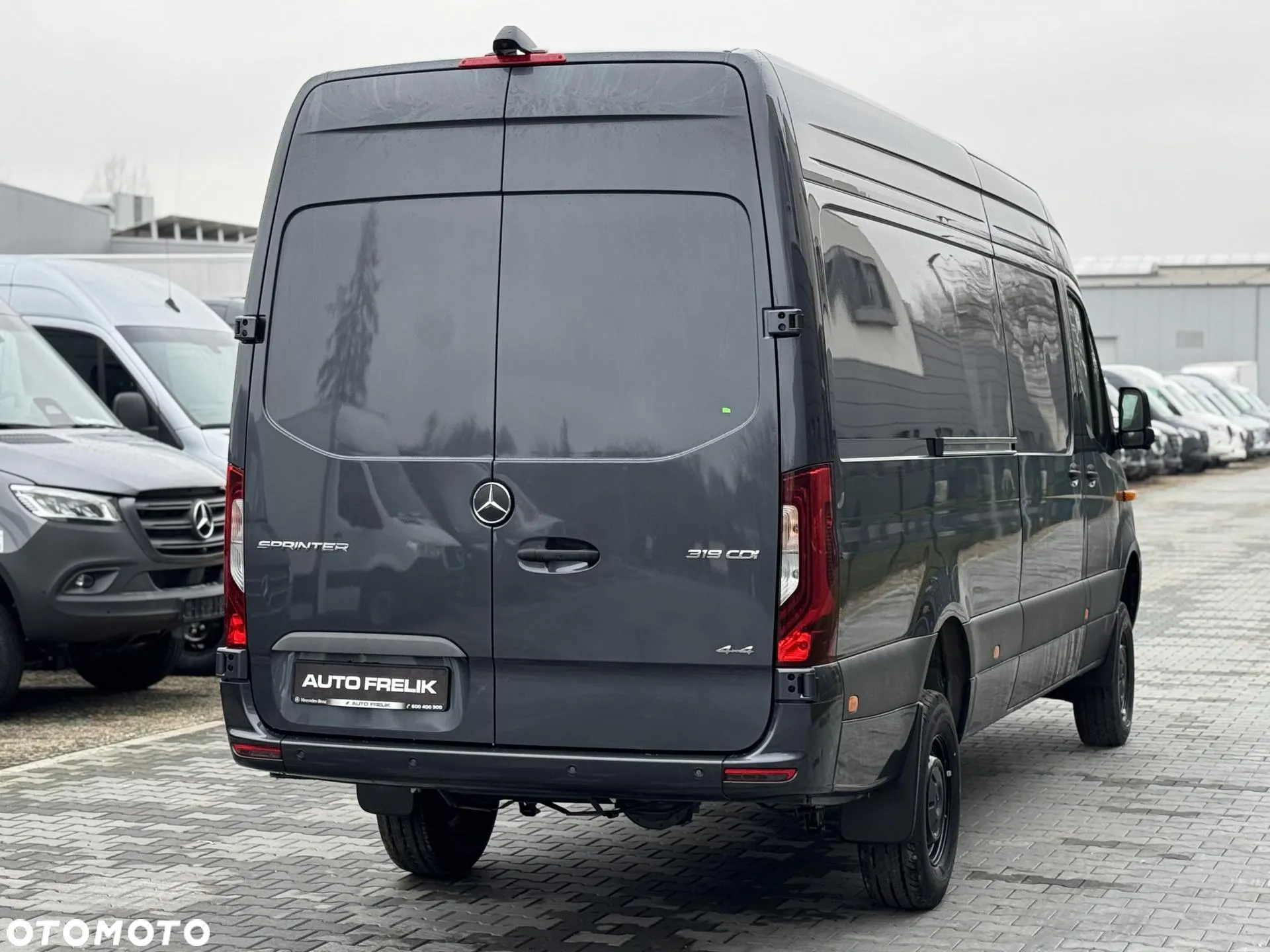 Mercedes-Benz Sprinter - 6