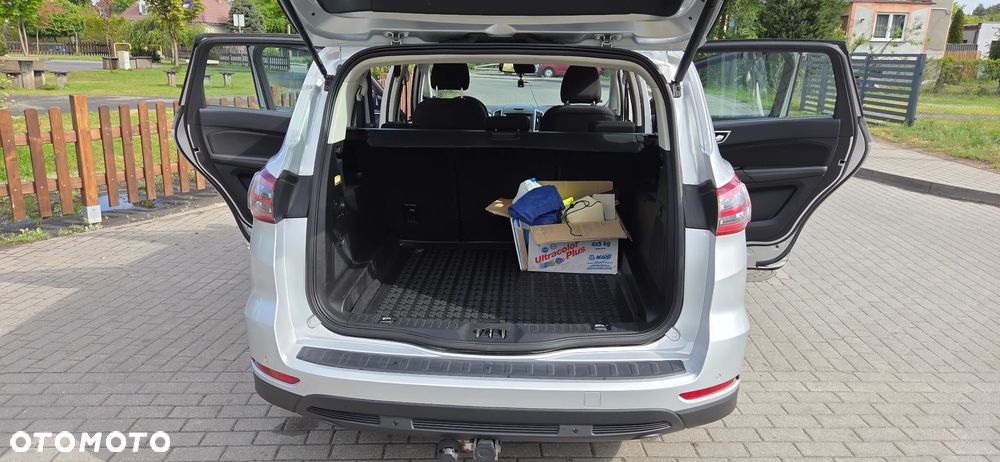Ford S-Max 2.0 TDCi Titanium PowerShift - 33