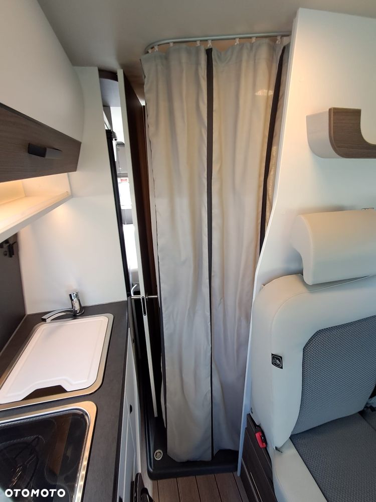 KNAUS VanTourer 600D Zimowa Wersja Tempomat Aktywny ACC 4 osobowy FV23% - 18
