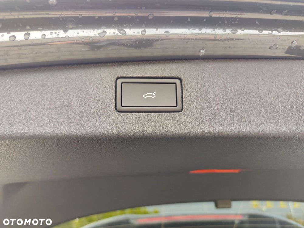 Volkswagen Tiguan 1.5 eHybrid PHEV R-Line Plus DSG - 35