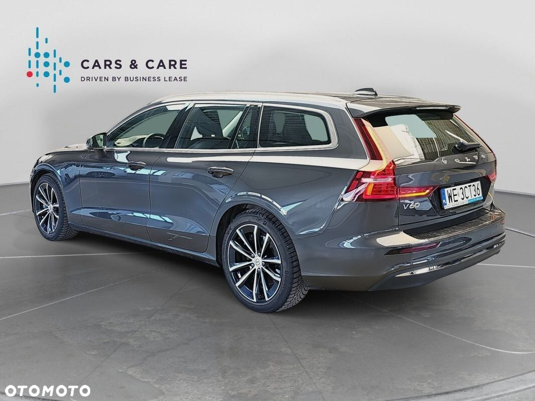 Volvo V60 T6 AWD Plug-In Hybrid Ultra Dark - 11