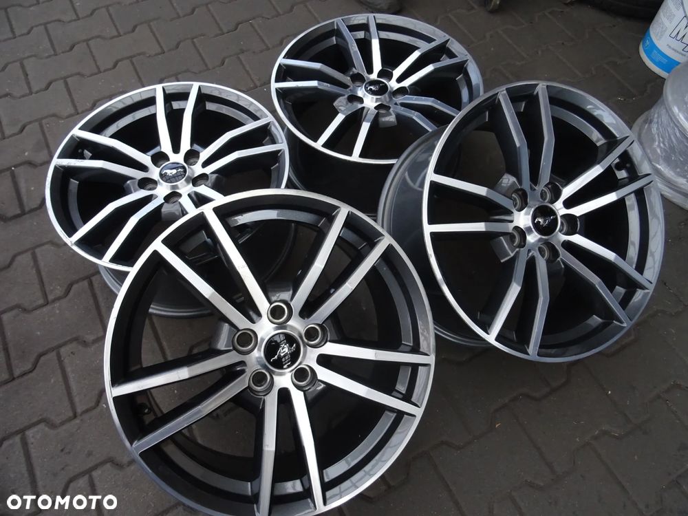 5x114,3x70,5  8Jx18 ET40 Musang Alumniowe 18 z czujnikami ciśnienia - 1