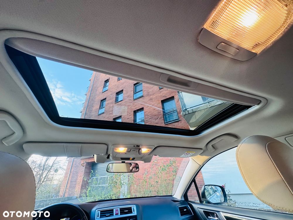 Subaru Outback 2.0D Exclusive Lineartronic - 38