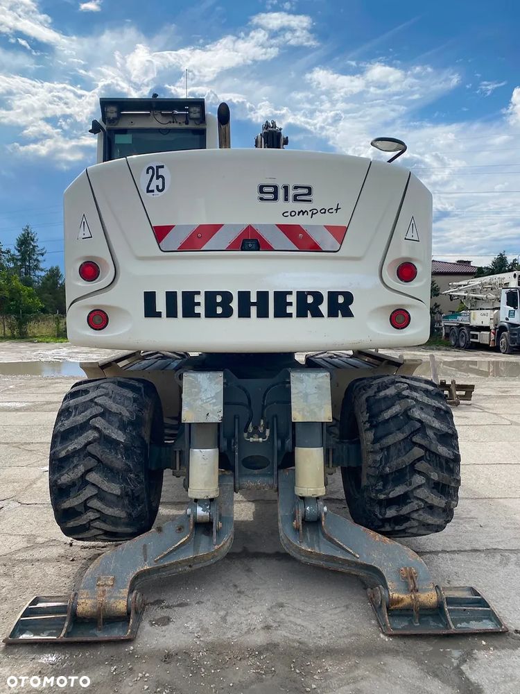 Liebherr A 912 Compact Litronic 2 Łyżki + Widły - 5