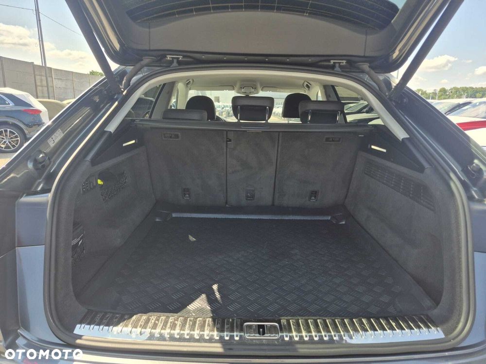 Audi Q8 45 TDI mHEV Quattro Tiptronic - 34