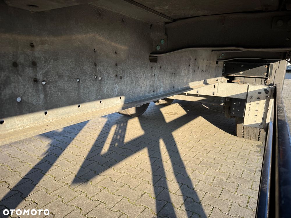 Schmitz Cargobull FIRANKA VARIOS MAŁO UŻYWANA - 13