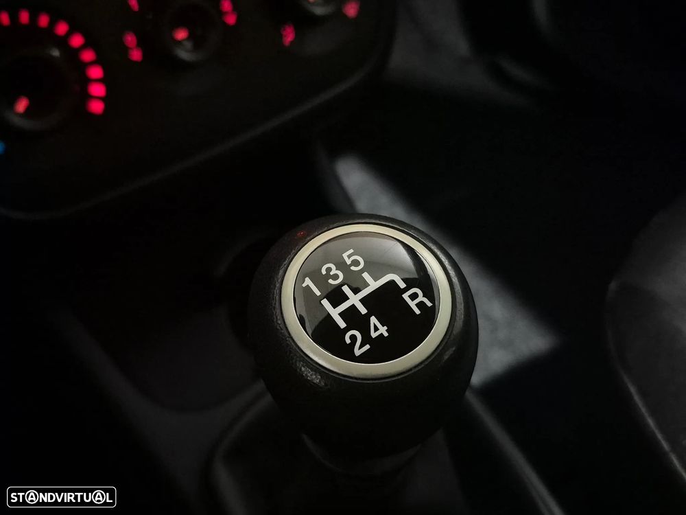 Fiat Punto 1.2 Easy S&S - 11