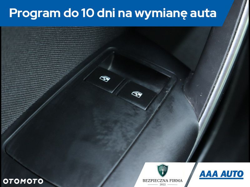 Opel Insignia - 19