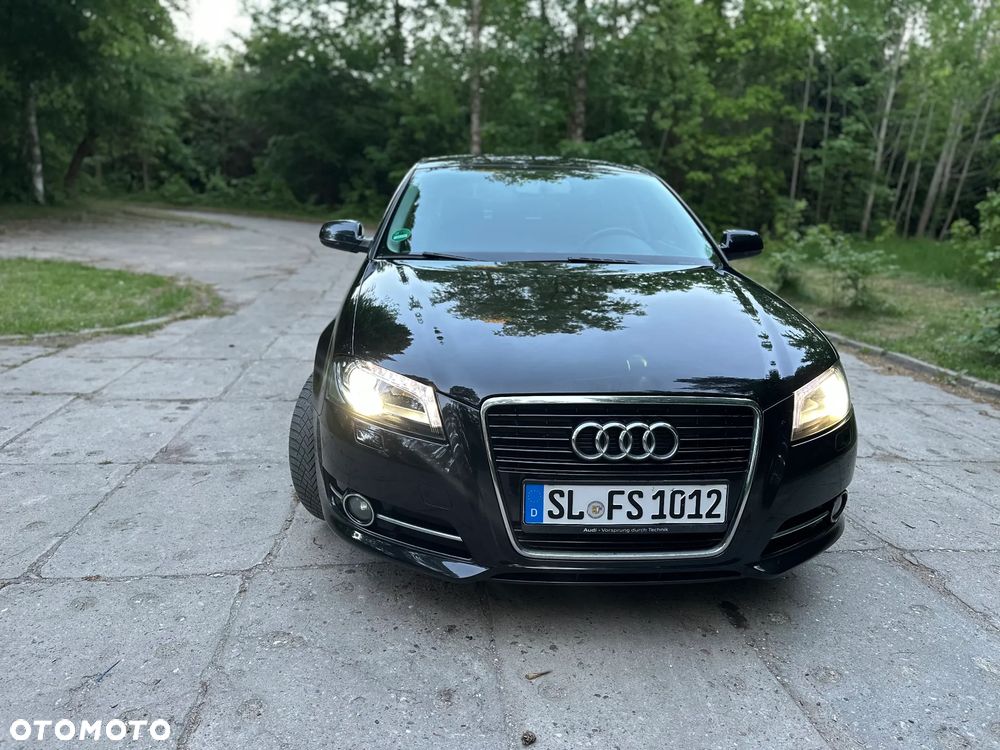 Audi A3 Sportback - 3