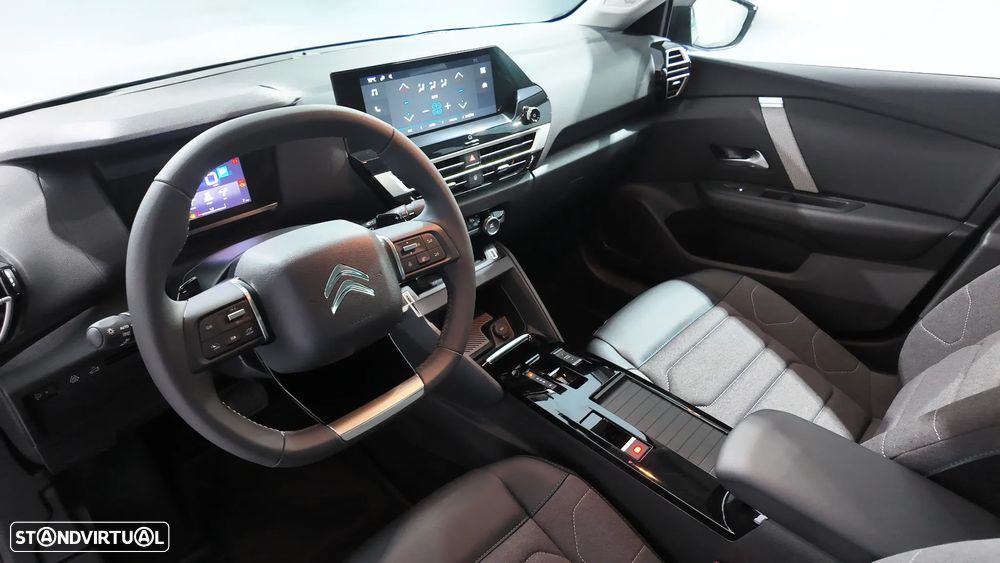 Citroën C4 X 1.2 PureTech Plus EAT8 - 3