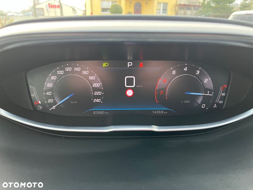Peugeot 3008 PureTech 130 Stop & Start GPF EAT8 Allure - 12