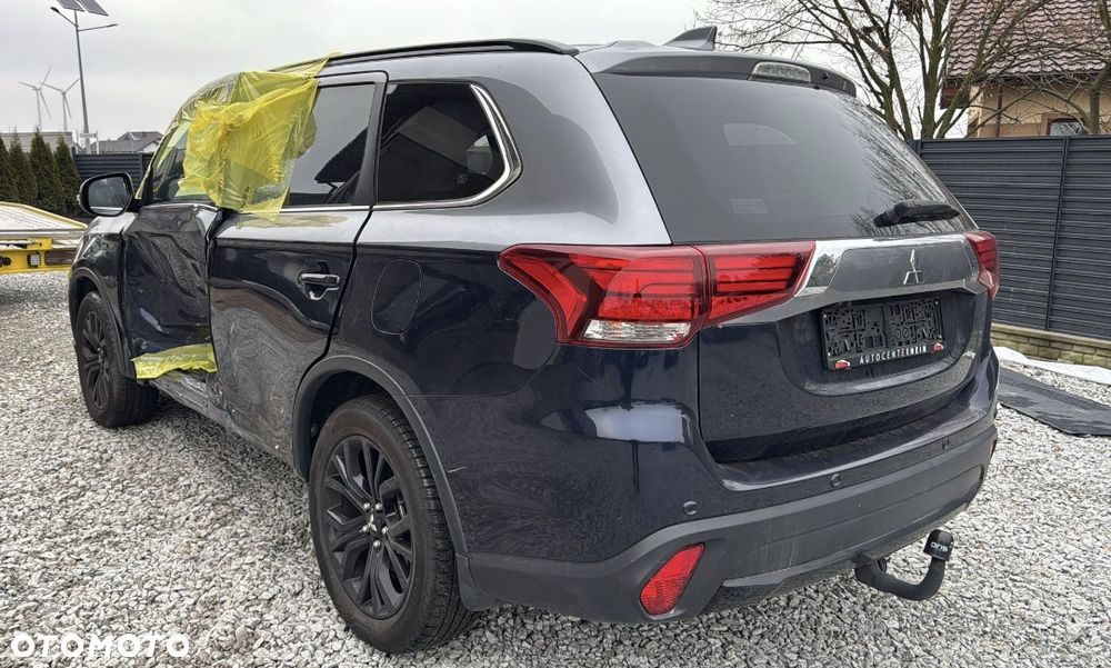 Mitsubishi Outlander 2.0 2WD CVT Diamant Edition - 4