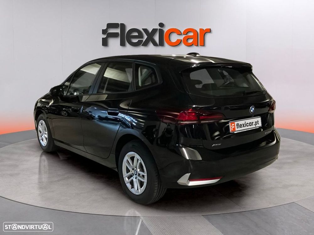 BMW 225xe Active Tourer - 3