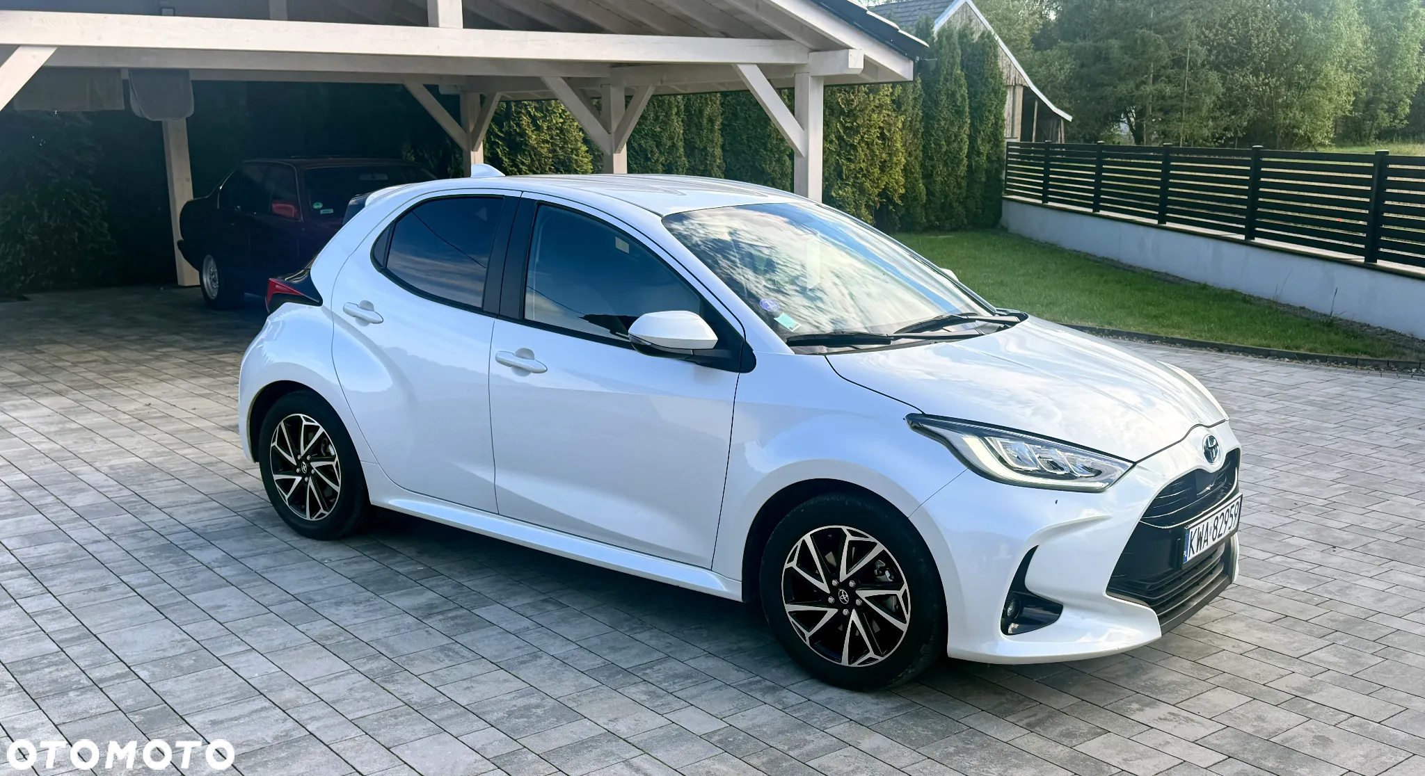 Toyota Yaris Hybrid 1.5 Premiere Edition - 15