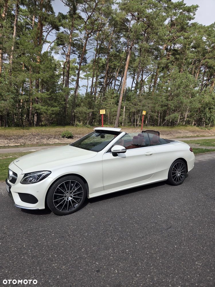 Mercedes-Benz Klasa C 300 9G-TRONIC - 1