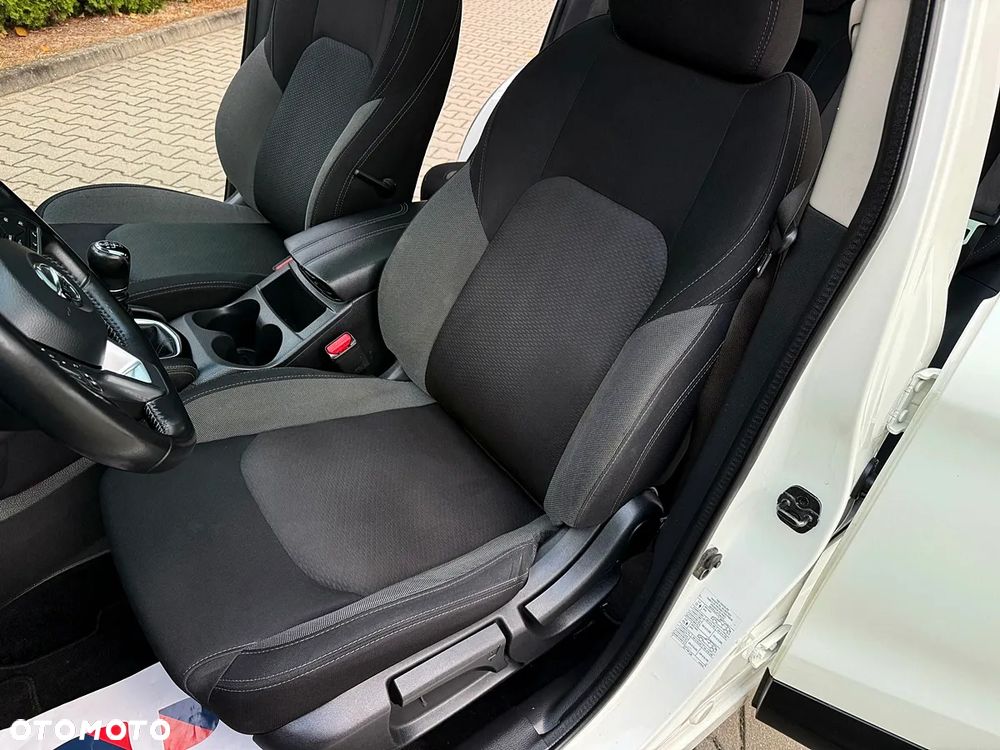Nissan Qashqai 1.3 DIG-T Tekna - 32