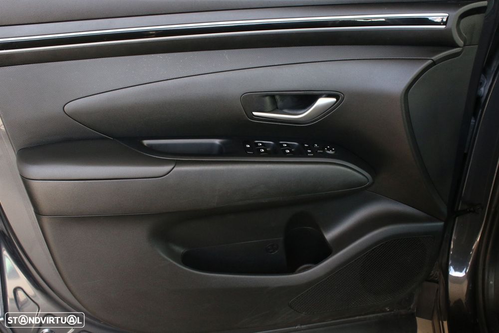 Hyundai Tucson 1.6 T-GDI PHEV Premium - 33