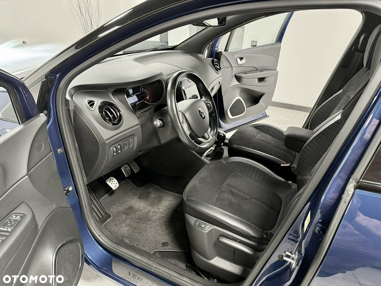 Renault Captur 1.3 Energy TCe S-Edition - 28