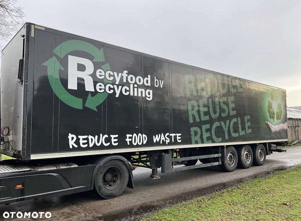 Schmitz Cargobull SKO24 - 3