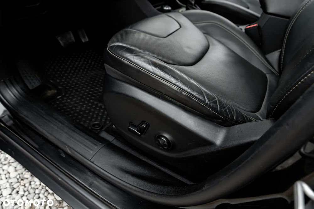 Jeep Cherokee 2.0 MJD Active Drive I Limited - 27