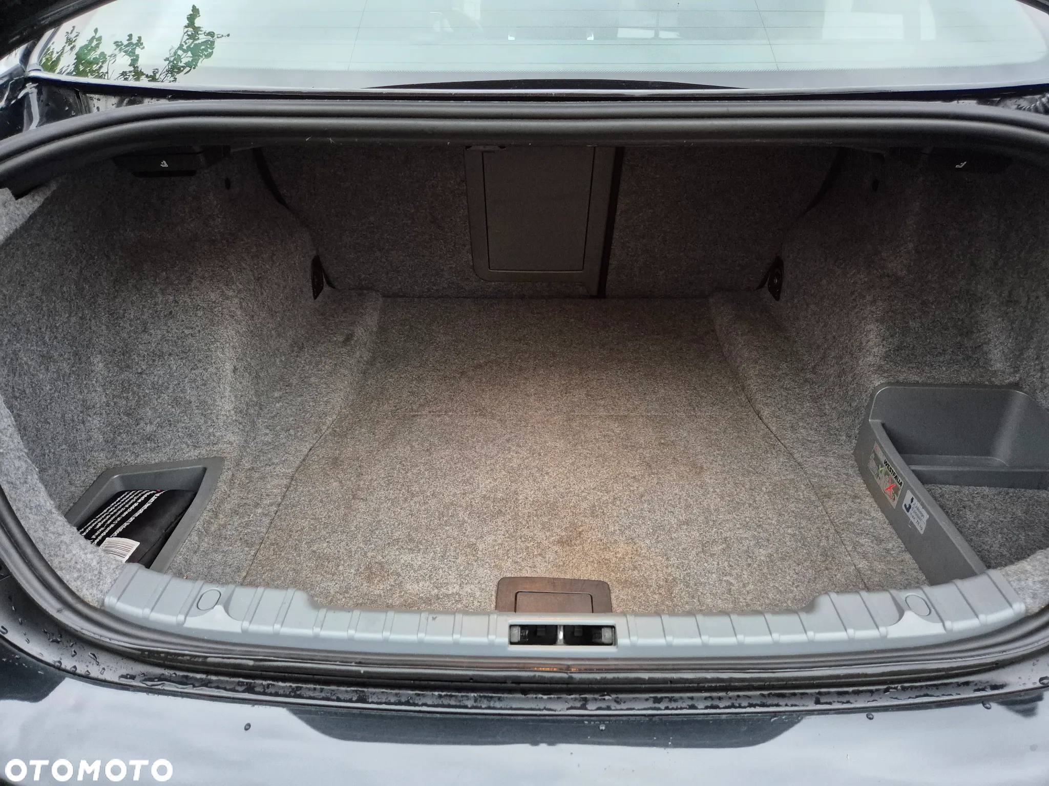 BMW Seria 3 320i - 11