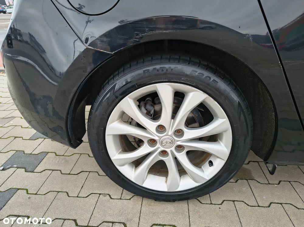 Mazda 3 1.6 Exclusive + - 12