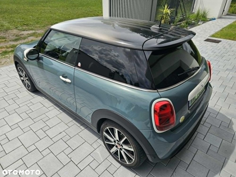 MINI Cooper SE - 19