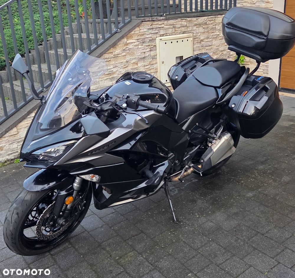 Kawasaki Ninja 1000 SX - 2