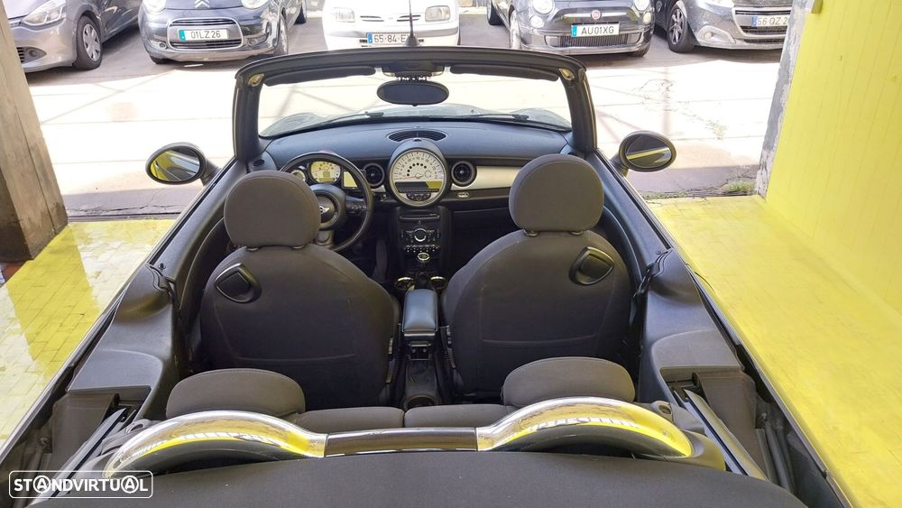 MINI Cabrio Cooper D - 10