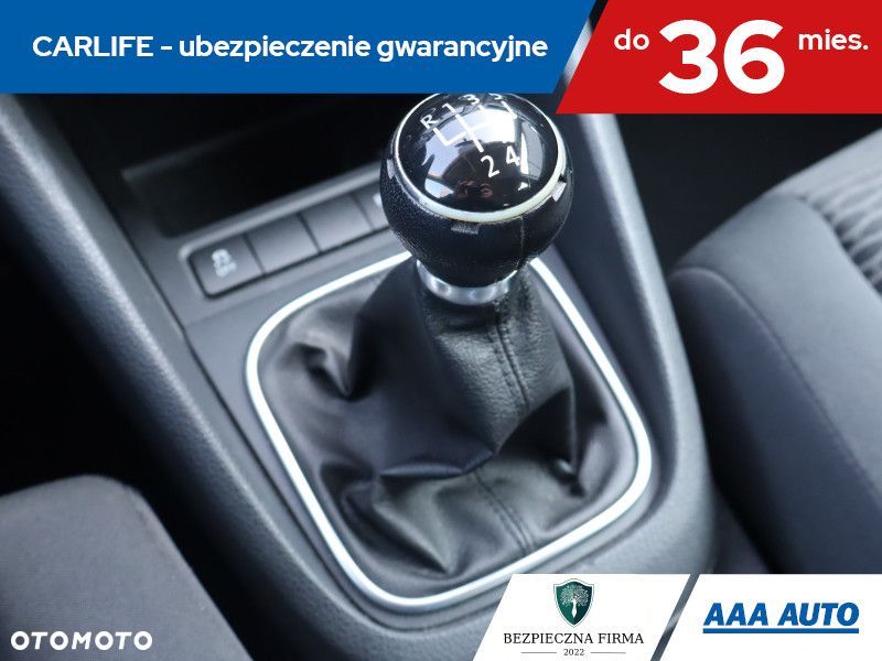 Volkswagen Golf - 19